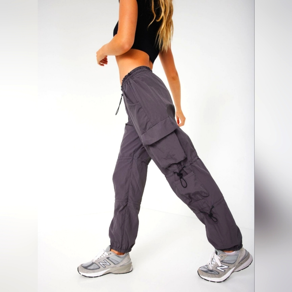 GARAGE The Chloe Nylon Parachute Pant - Medium - Picture 3 of 14